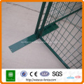 chain linked mesh temporary fence